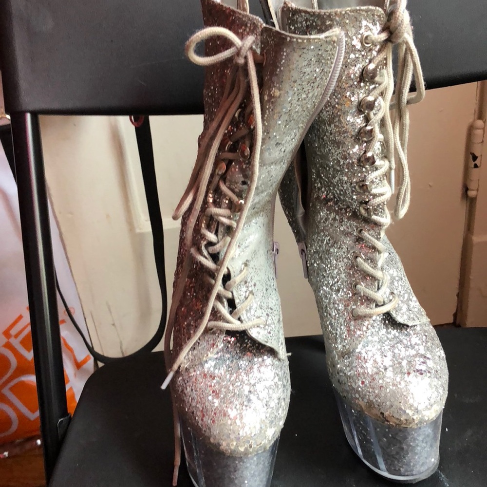 Pleasure platform heels size 7